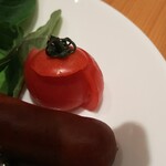 ボーノ - トマトの カットが 可愛い