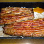 割烹 蒲焼 大沼 - お弁当の中の蒲焼