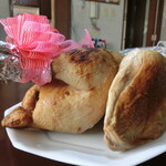 鳥庄 - 右に立っているのは「モモ焼き」、ビッグでしょ