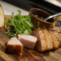 リオ・ブルーイング・コー ビストロアンドガーデン 東京ミッドタウン - ブランド豚東京X