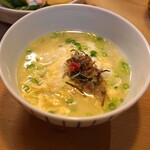 季節料理 山田屋 - ふぐ雑炊に梅風味のちりめんじゃこを