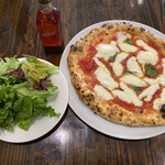 Pizzeria B - 