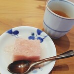 椿 - イチゴのプリンとイチゴジュレがけ