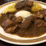 カレーの店 マボロシ - 今回は温玉乗せ