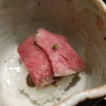 和ごころ 泉 - ローストビーフの飯蒸し。