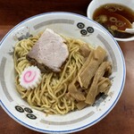 珍々亭 - 油そば並+スープ 700+50円。
