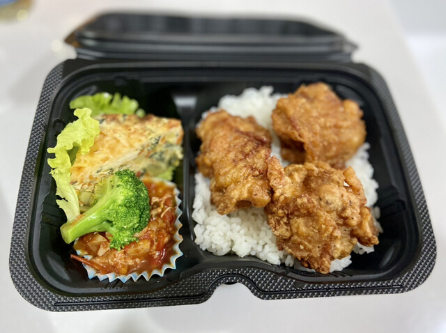 ベジ ミートグリル のうえんdeliファクトリー おゆみ野 弁当 食べログ