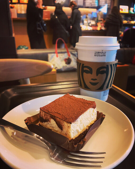 スターバックス コーヒー 山科駅前店 京阪山科 カフェ 食べログ