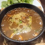 石焼炒飯店 - ぐつぐつに煮えたぎる麻婆豆腐