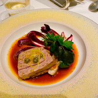 ベージュ アラン・デュカス 東京 - 