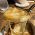 Daijuu Tei - オニオングラタンスープ。チーズ伸び伸び。