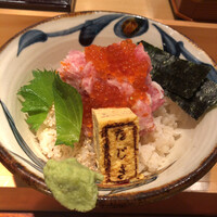 銀座 鮨 たじま - ぜいたく海鮮丼+イクラ追加 銀座 鮨 たじま - ぜいたく海鮮丼+イクラ追加