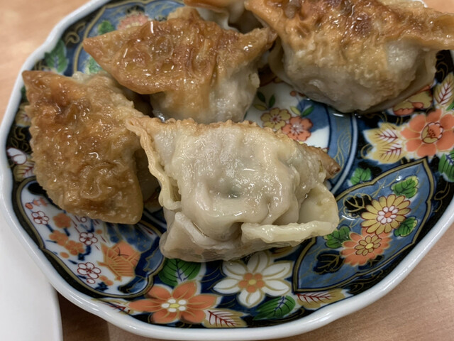 中央亭 餃子の中央亭 沼津 餃子 食べログ