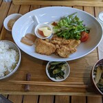 新小路カフェ - 肉定食（鶏の唐揚げ）