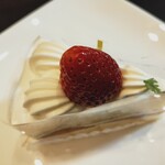 マイヤーリング - いちごのケーキ