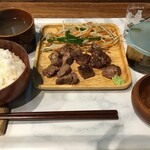 肉ダイニング Miyabi亭 - ハラミ＆中落ちカルビランチ