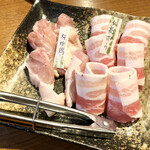 声高らかにヒヒーン - 