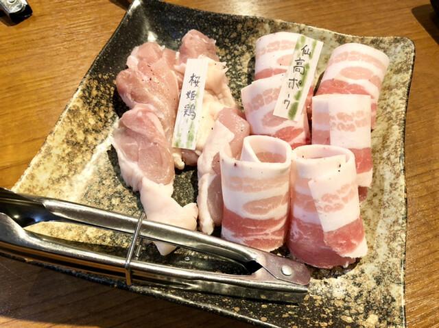 声高らかにヒヒーン 勝山町 馬肉料理 食べログ 声高らかにヒヒーン 勝山町 馬肉料理 食べログ