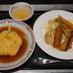 餃子の王将 - 天津飯定食