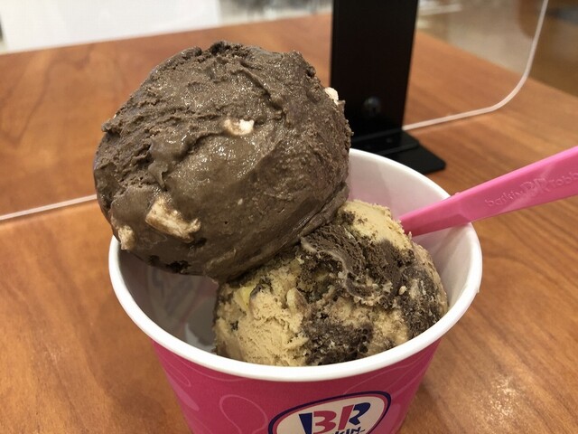 Thirty-One Ice Cream Ion Fuso Ten photo 3