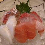 金沢炉端 魚界人 - 北陸旬魚のお刺身定食1,200円