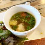 Bistro Vignon - 「Lunch A set」のスープ