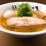 銀座 八五 - 味玉中華そば　950円