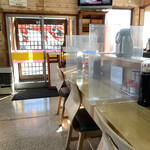 ラーメン３８番 - 内観