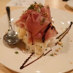 ツバメキッチン - ポテトサラダ生ハム乗せ