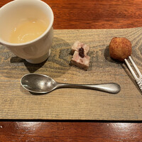 フィオリスカ - 