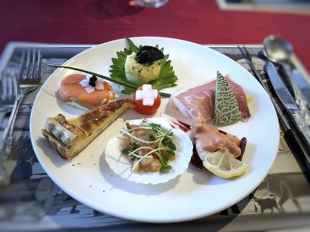 スイス料理 シャレー 福大前 洋食 欧風料理 その他 食べログ