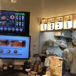 ほっぷしゅうくりーむ 浅草たぬき通り店 - 