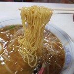 だるま軒 - サンマーメンの麺リフト