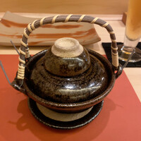 鮨 そえ島 - 土瓶蒸し。開ける瞬間が楽しいですね♪