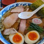 白河手打中華 賀乃屋 - 焼豚ワンタン麺  味玉入り