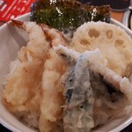 和食さと - 海老　小さいなあ