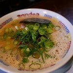 博多ラーメン ぞんたく - 赤とんこつ