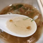 自家製麺 麺や ひなた - 天草大王の鶏ガラスープ