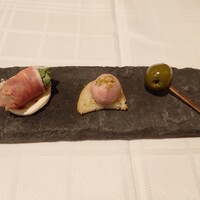 ポンテ デル ピアット - 始まりの一口料理