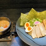 晴レル屋 - 元祖つけ麺全部入り