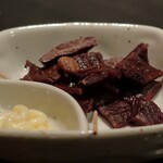 DEN - 自家製ビーフジャーキー