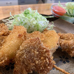 カフェ ニコ - 日替ランチ720円の串カツのアップ