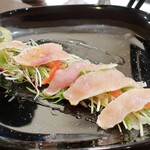 トリワイン ＰＩＫＯＳＨＨＨＵ - 地鶏のたたきのカルパッチョ