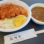 三叶家 - カツカレー・ご飯大盛（700円）