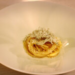 オーガニックグリル鵠沼海岸 - マッシュルームとしらすと自然養鶏卵のパスタ