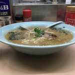 ラーメンショップ - 平たく言うと平たい丼