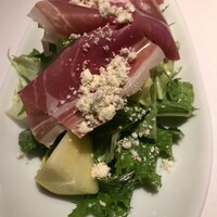神戸牛炉窯焼ステーキ 雪月風花 北野坂 - イタリア産生ハムのサラダ