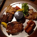 餃子日和わらん 新潟西店 - 