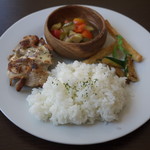 ムサシマルカフェ - ランチ(鶏のマスタード焼)