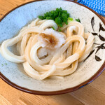 Teuchi Udon Kogera - 【2020年11月】追加で「しょうゆうどん(温：並)」＠300円。